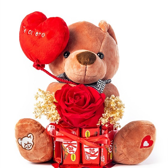 Rosa Preservada Roja con Oso de Peluche y chocolatinas